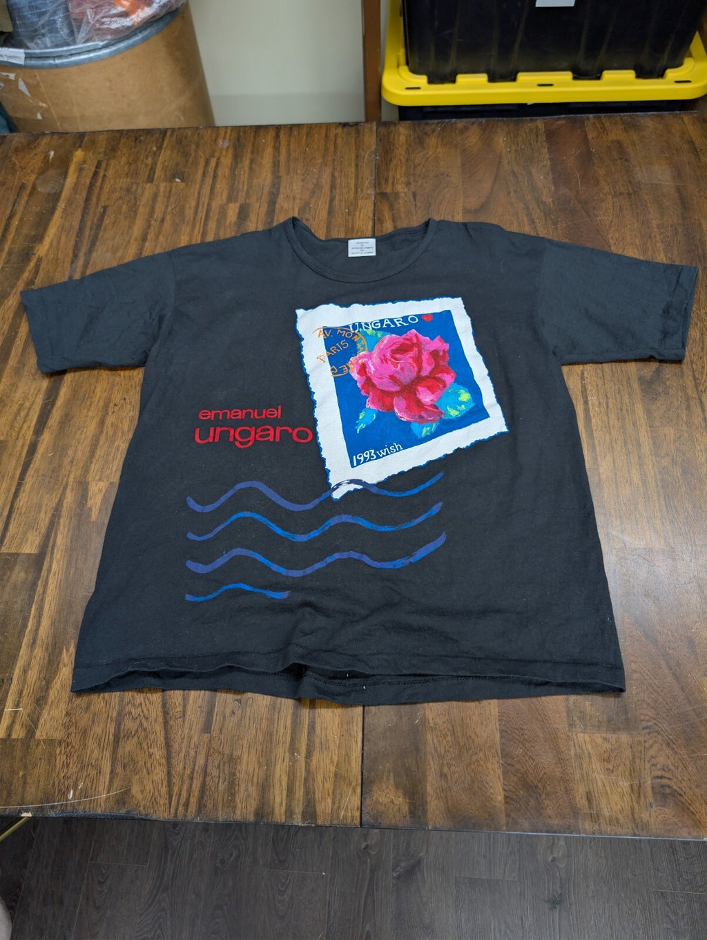 Emanuel Ungaro Parfums 1993 Wish Tee Vintage Black USA