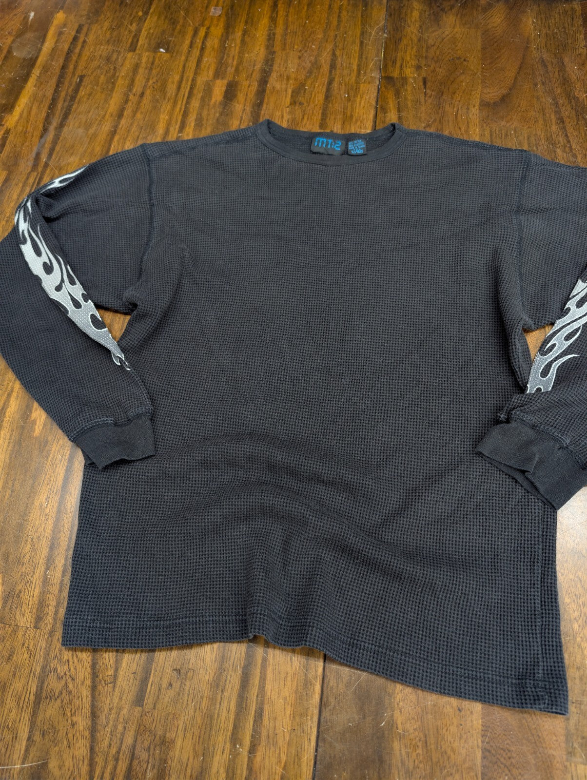 Vintage Y2K MT:2 Flame Print Waffle Knit Thermal Shirt XL