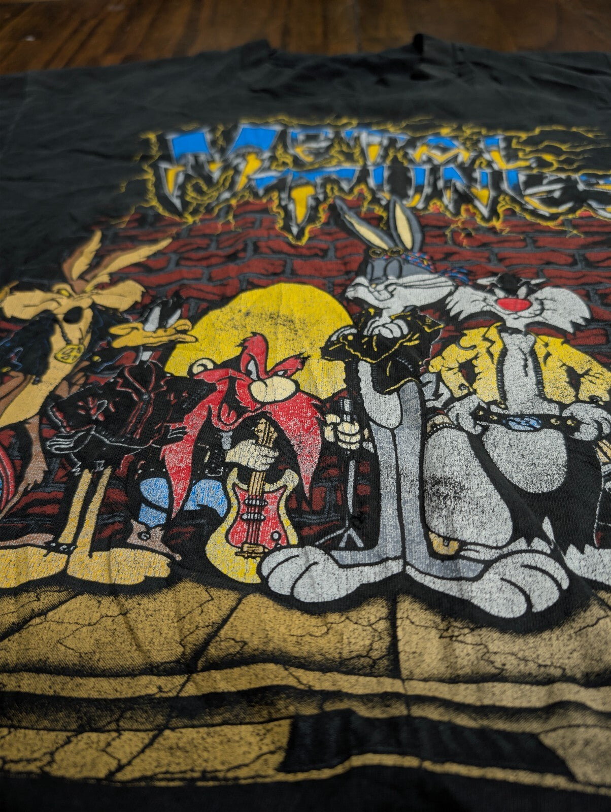 Metal Tunes Vintage 1993 Looney Tunes T Shirt  90s Size XL